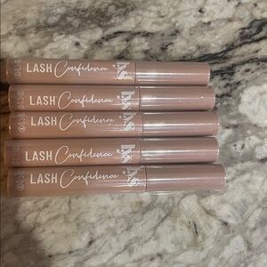 LYS Beauty lot of 5 LASH CONFIDENCE VOLUME + LENGTH + CURL CLEAN MASCARA Black